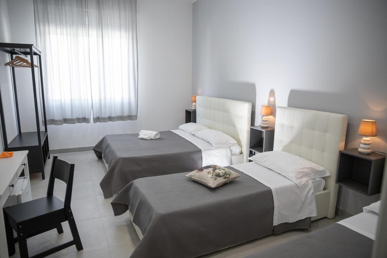 B&B Zio Luciano Avola Bagian luar foto