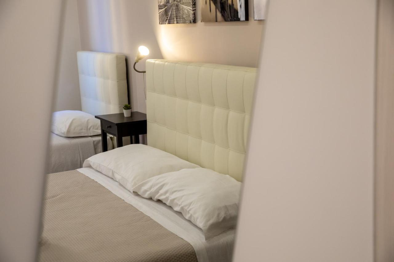 B&B Zio Luciano Avola Bagian luar foto