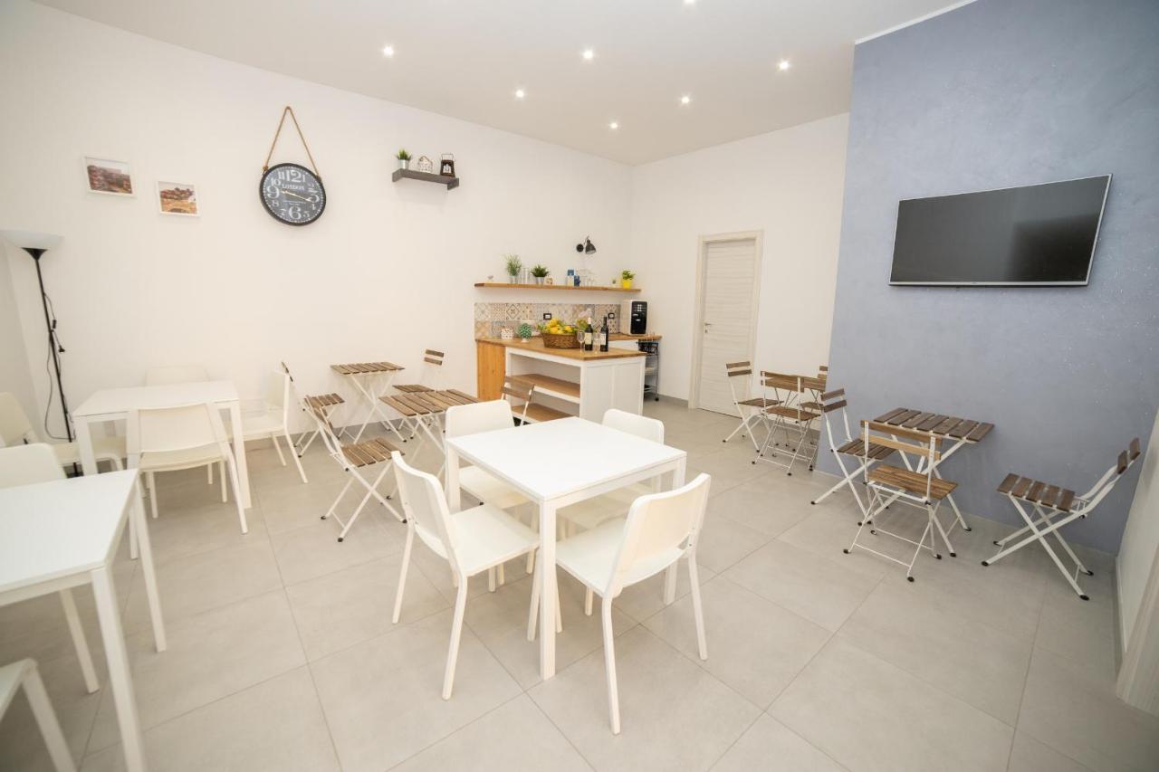 B&B Zio Luciano Avola Bagian luar foto