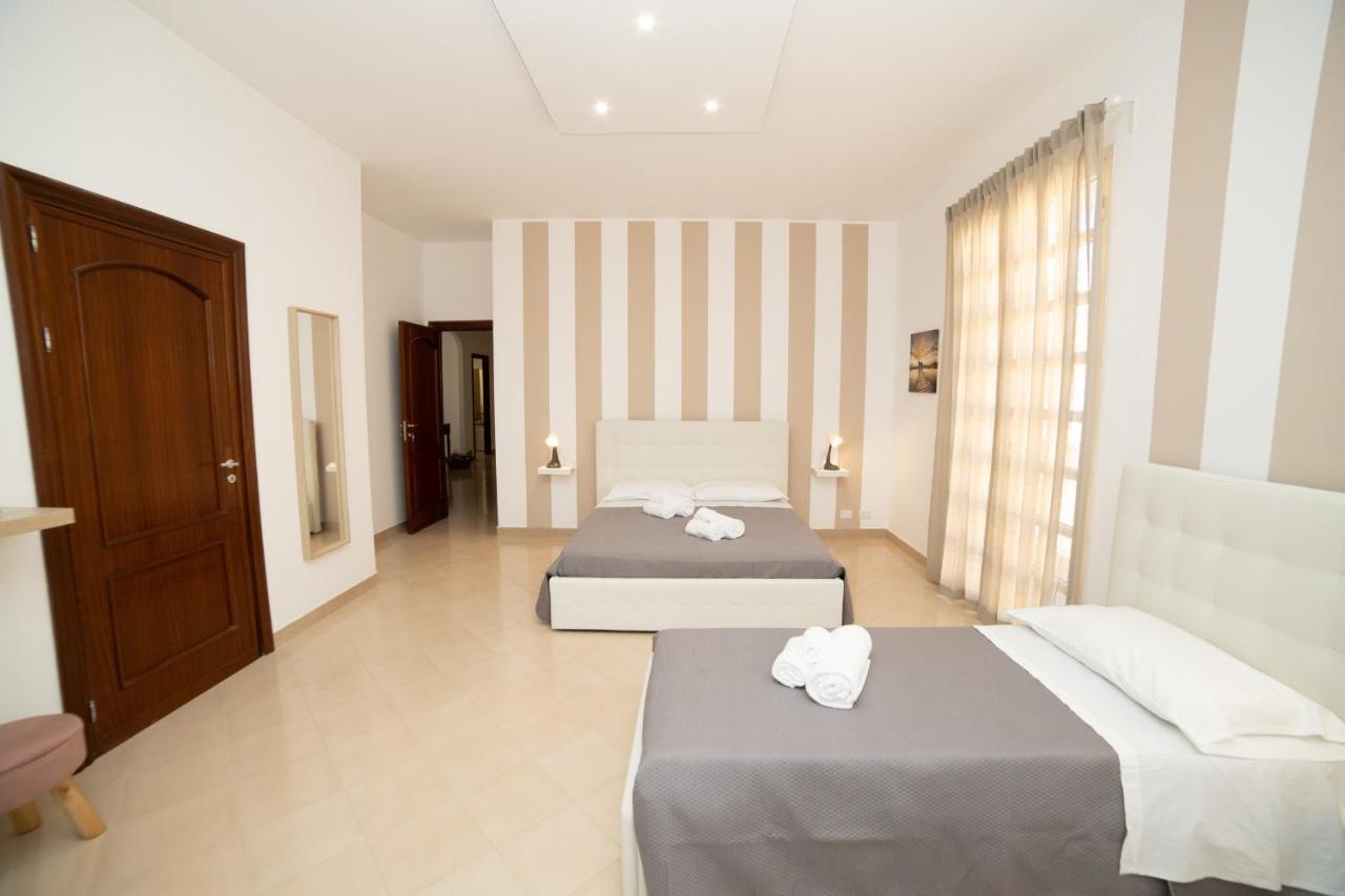 B&B Zio Luciano Avola Bagian luar foto