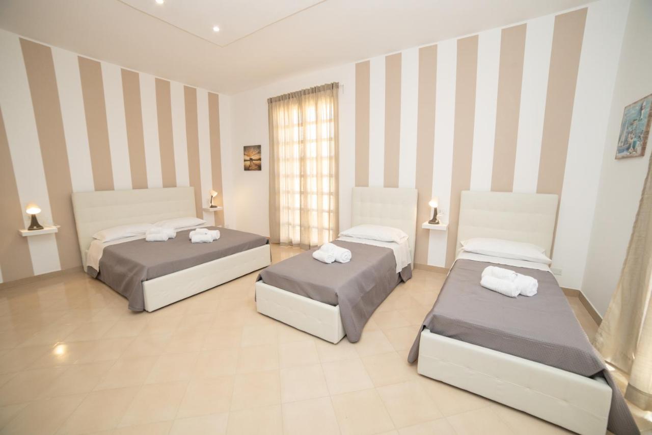 B&B Zio Luciano Avola Bagian luar foto