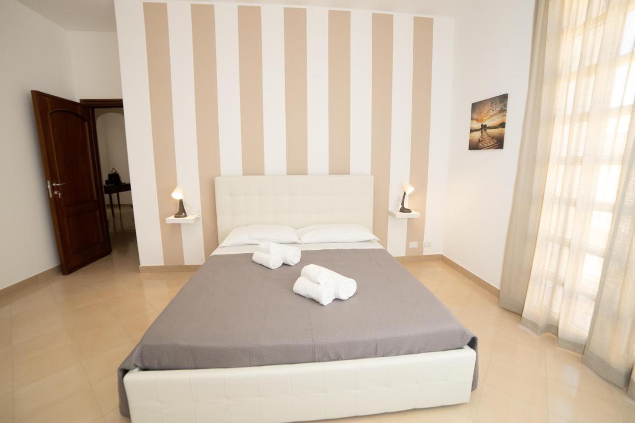 B&B Zio Luciano Avola Bagian luar foto